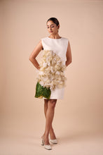 Load image into Gallery viewer, Hydrangea Shift Dress
