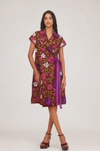 Load image into Gallery viewer, Floral Trench Coat With Slip