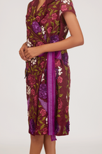 Load image into Gallery viewer, Floral Trench Coat With Slip