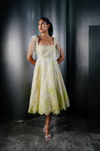 Load image into Gallery viewer, Ombre Floral Midi With Fringes