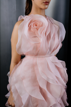 Load image into Gallery viewer, Rosette Ruffle Dress With Belt