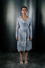 Load image into Gallery viewer, Trench Coat With Belt