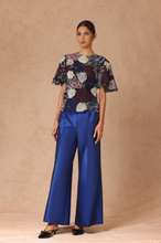 Load image into Gallery viewer, Floral Box Top With Slip