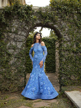 Load image into Gallery viewer, Bridal Gown with Belt