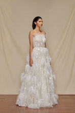 Load image into Gallery viewer, Bridal Gown with Belt