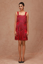 Load image into Gallery viewer, Floral Fringe Mini