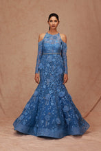 Load image into Gallery viewer, Bridal Gown with Belt