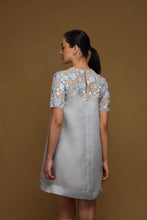 Load image into Gallery viewer, Floral Shift Dress