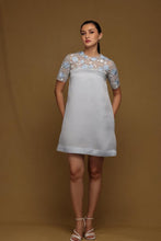 Load image into Gallery viewer, Floral Shift Dress