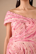 Load image into Gallery viewer, Two Tone Textured Slit Gown
