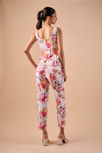 Load image into Gallery viewer, Canvas Structured Top With Belt
