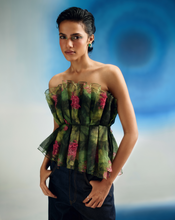 Load image into Gallery viewer, Printed Cabbage Top
