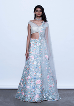 Load image into Gallery viewer, Butterfly Blouse
