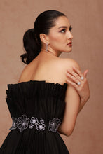 Load image into Gallery viewer, Pleated Taffeta Cabbage Dress with Belt
