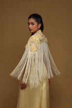 Load image into Gallery viewer, Floral Fringe Capelet Set
